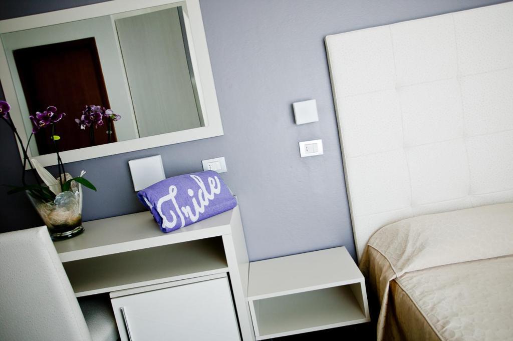 צ'סנטיקו Hotel Iride & Spa חדר תמונה